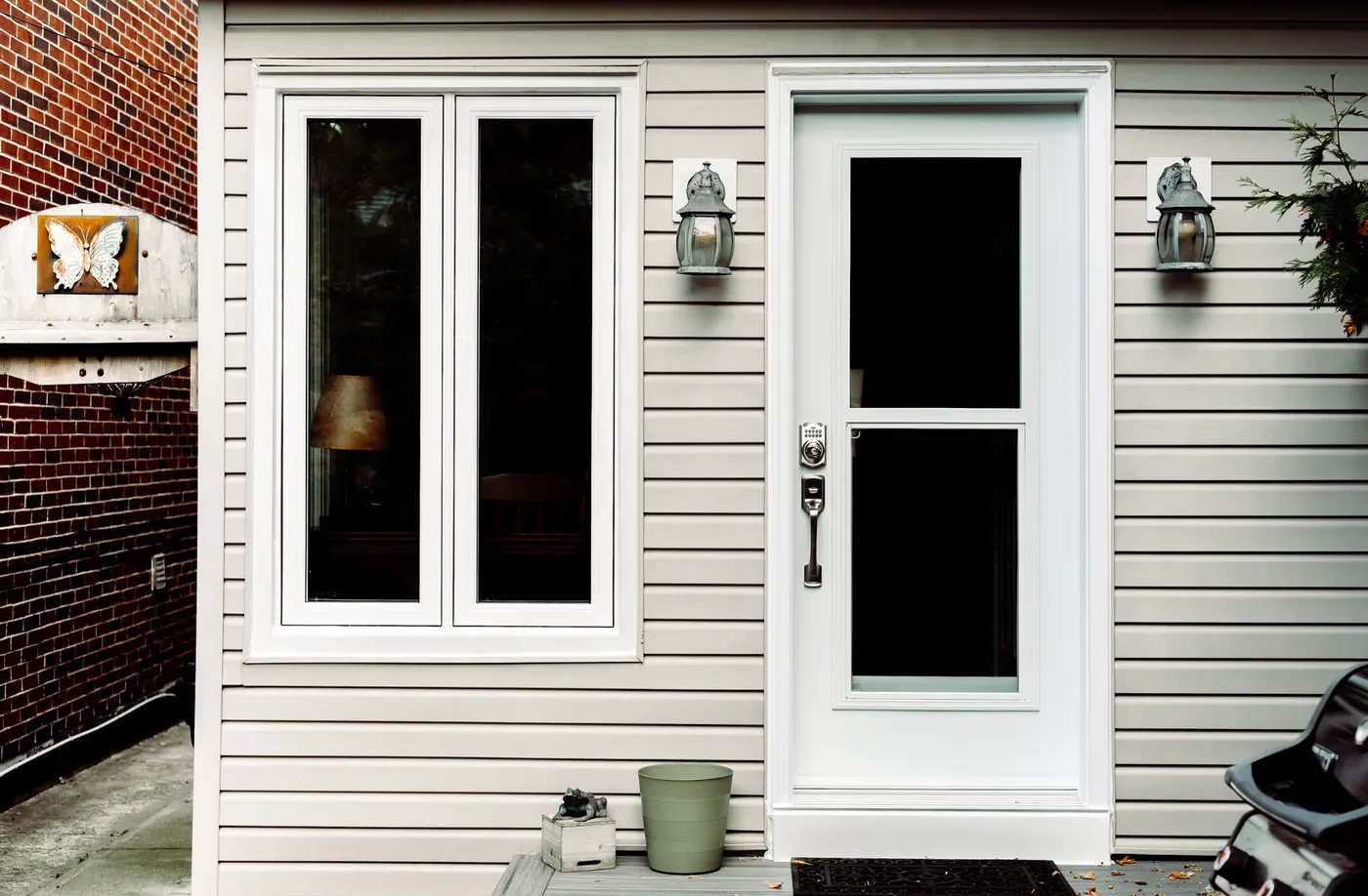 How New Entry Doors Improve Home Security, Insulation, and Curb Appeal